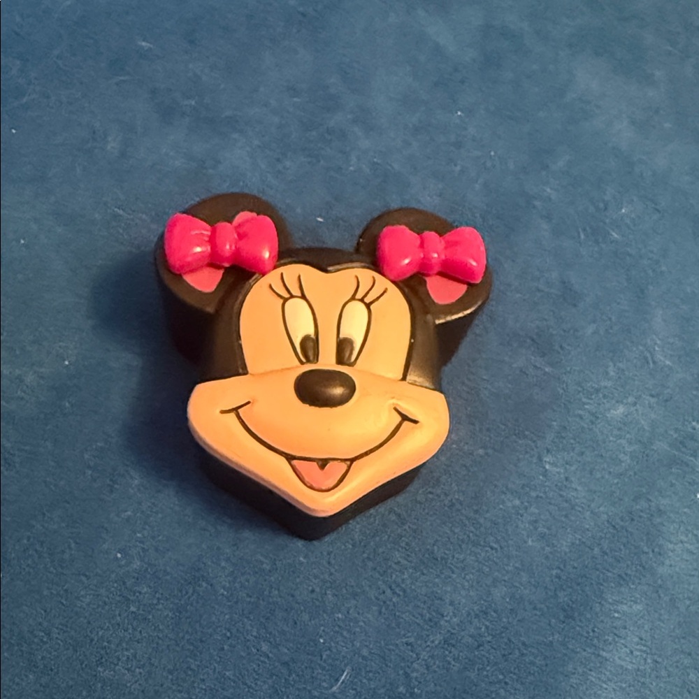 Minnie Mouse earrings with with Pink Bows and cute box